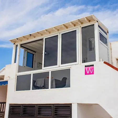 Sea Breeze Apartment